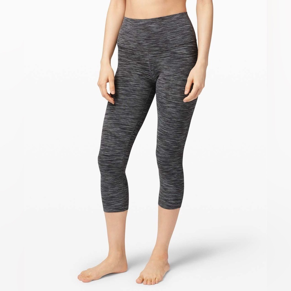Lululemon Align Crop *21" Wee Are From Space Dark Carbon‎ Ice Grey